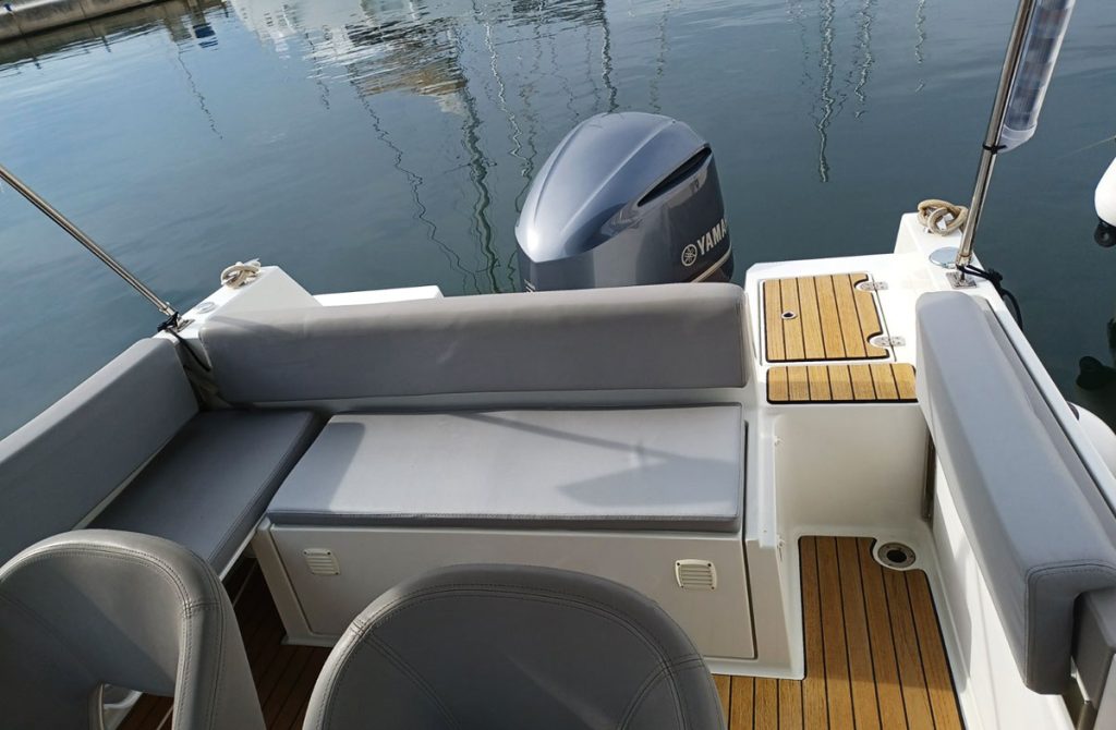 Atlantic Marine 750 300Hp